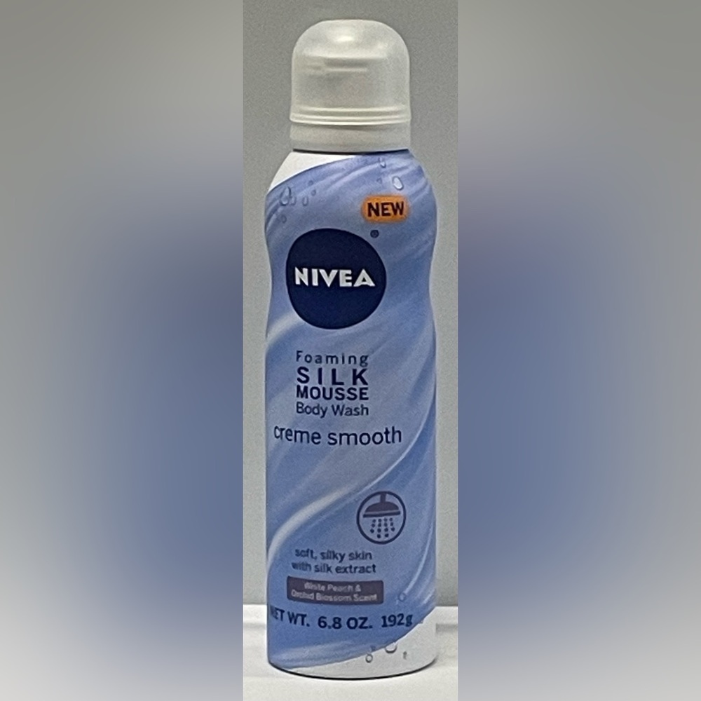 NIVEA Foaming Silk Mousse Body Wash, White Peach & Orchid Blossom